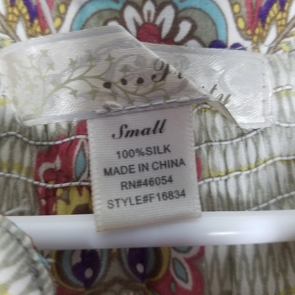 Trinity printed silk top - Picture 10 of 10